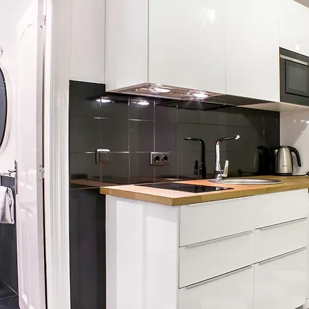 Santa Cruz Apartment